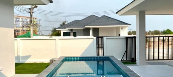 3 غرف نوم مقهى / مطعم في Cha-am, Thailand رقم 15122 3