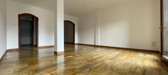 3 bedrooms Apartment in Bassano del Grappa, Italy No. 324357 2