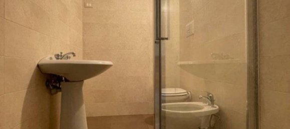 3 bedrooms Apartment in Bassano del Grappa, Italy No. 324357 5