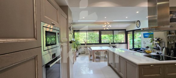 Casa T5 em Livry-Gargan, France N.º 360754 2