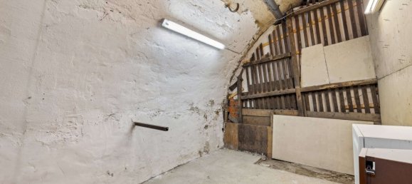 Здание с 20 комнатами в Веттерау, Германия № 324392 19