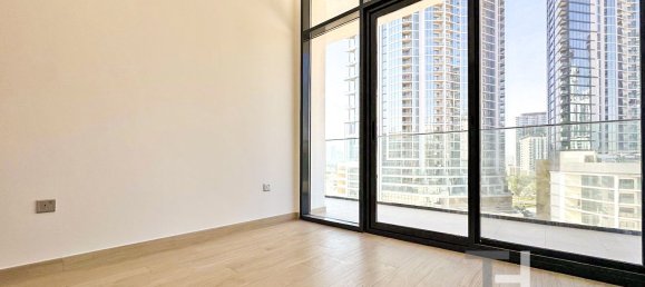 Apartamento de 2 dormitorios en Meydan, UAE No. 95742 10