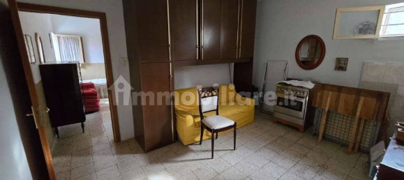 2 bedrooms Villa in Trani, Italy No. 173356 3