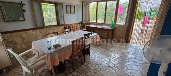 2 bedrooms Villa in Trani, Italy No. 173356 2