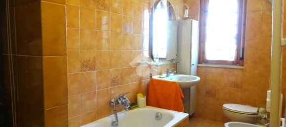 Квартира с 2 спальнями в Рим, Италия № 174686 19