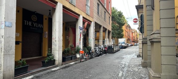 8 bedrooms Apartment in Bologna, Italy No. 336366 3