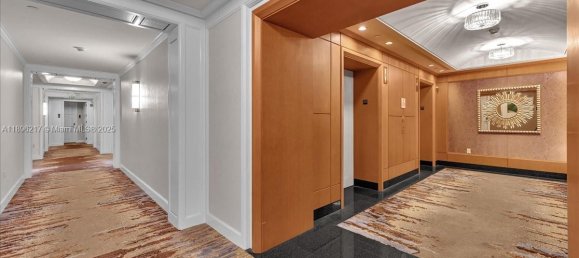 1 dormitorio propiedad comercial en venta en Miami, Miami-Dade, Florida, USA № 615808 5