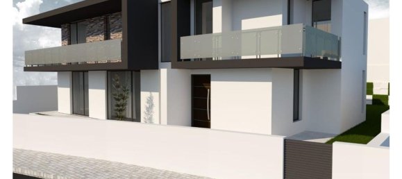 4 bedrooms House in Leiria, Portugal No. 143232 4