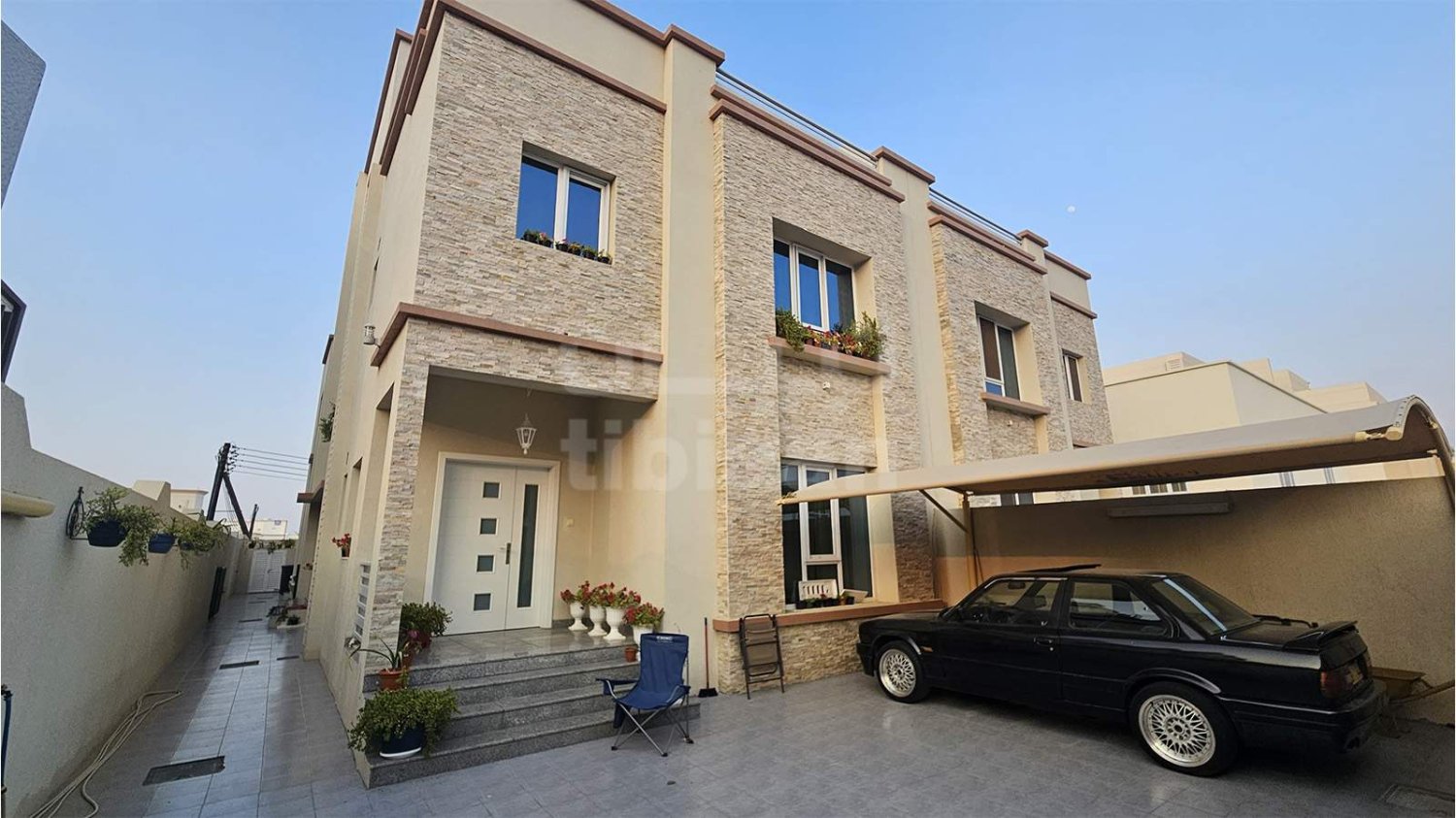 6 bedrooms Property in Bawshar, Oman No. 151