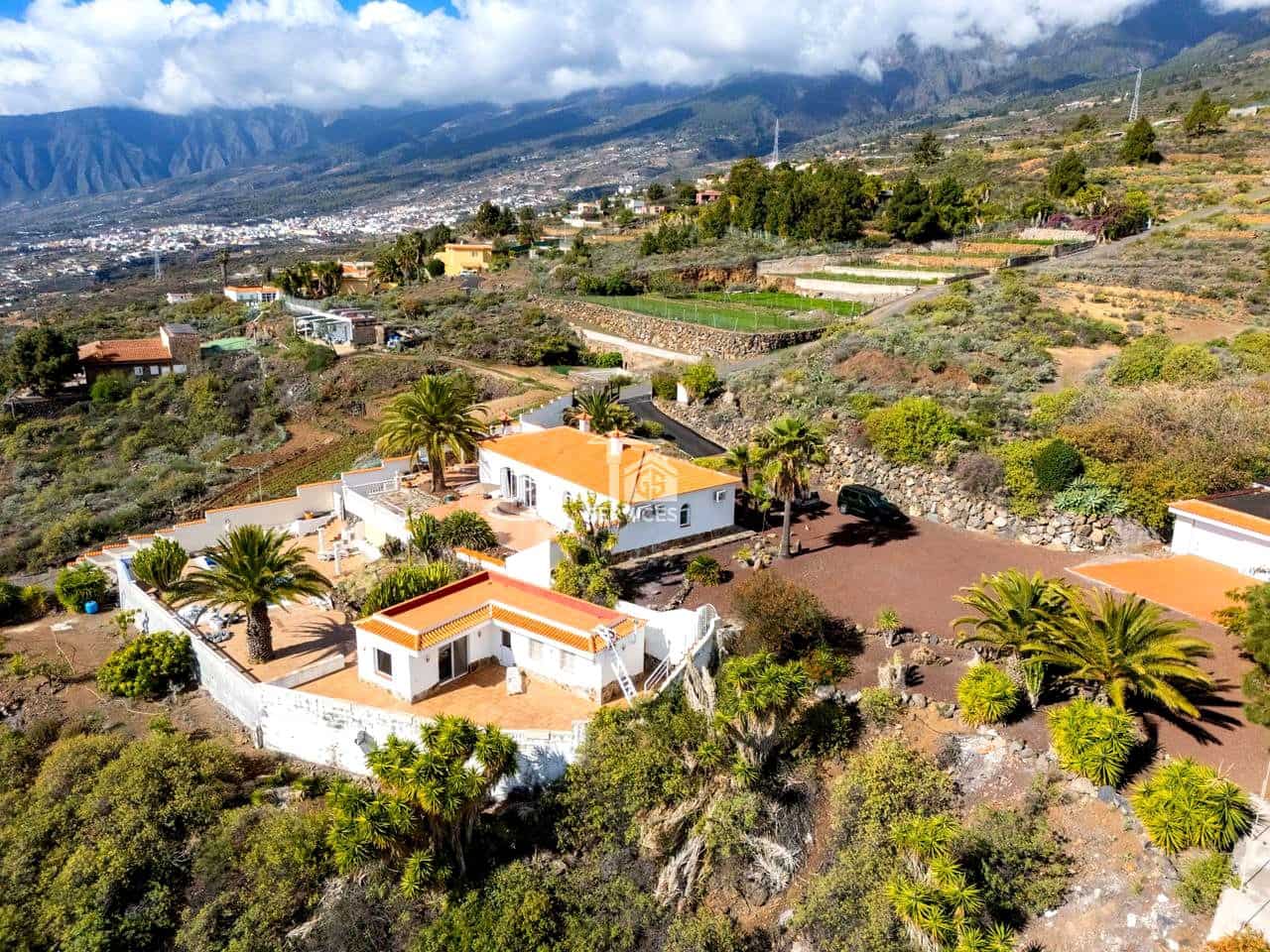 3 bedrooms House in Candelaria, Spain No. 185899