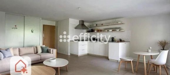 2 bedrooms Apartment in Haute-Savoie, France No. 300242 2
