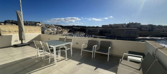 2 bedrooms Penthouse in Kalkara, Malta No. 10998 3