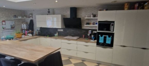 6 rooms House in Raismes, France No. 329710 5