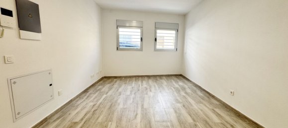 2 bedrooms Apartment in Las Palmas De Gran Canaria, Spain No. 145622 11