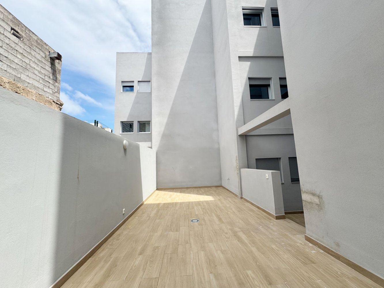 2 bedrooms Apartment in Las Palmas De Gran Canaria, Spain No. 145622