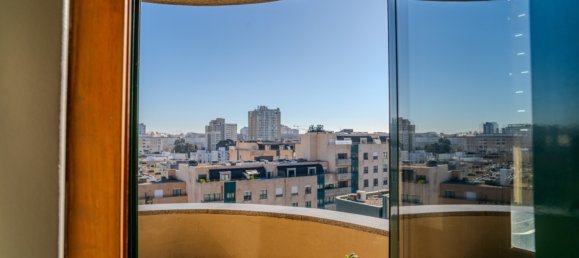 4 bedrooms Apartment in Porto, Portugal No. 118590 15