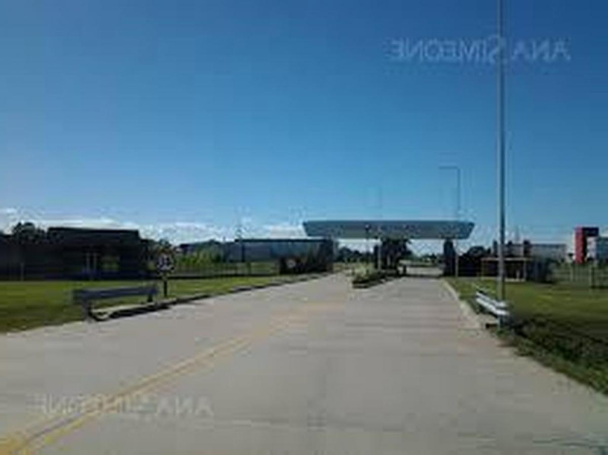  قطعة أرض في Canuelas, Argentina رقم 49876