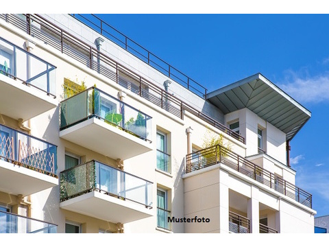 3 rooms Apartment in Neukolln, Germany No. 301861