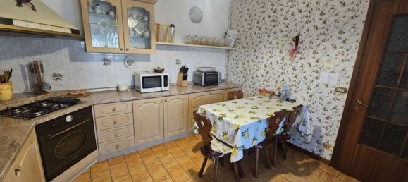 4 rooms Apartment in Vigliano Biellese, Italy No. 205098 9