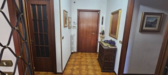 4 rooms Apartment in Vigliano Biellese, Italy No. 205098 7
