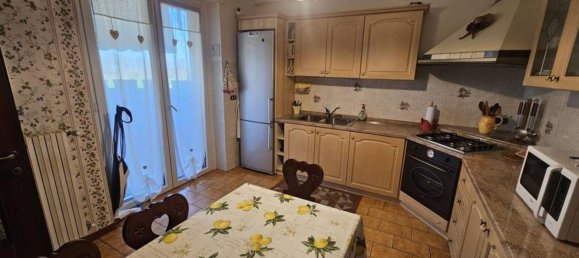 4 rooms Apartment in Vigliano Biellese, Italy No. 205098 11