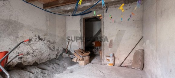 3 bedrooms House in Calheta, Portugal No. 220379 17