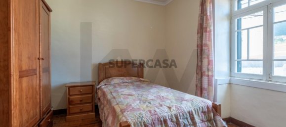 3 bedrooms House in Calheta, Portugal No. 220379 7