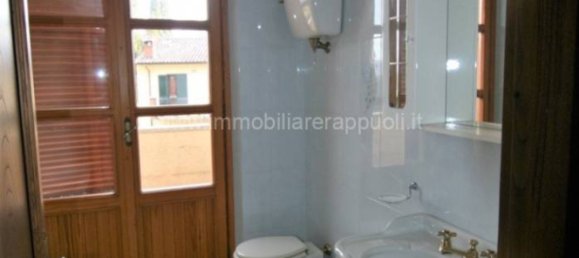 Дом с 5 спальнями в Лучиньяно, Италия № 118956 10