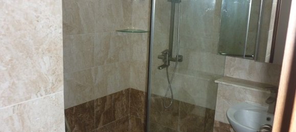 3 bedrooms Apartment in Cau Giay, Vietnam No. 265 10