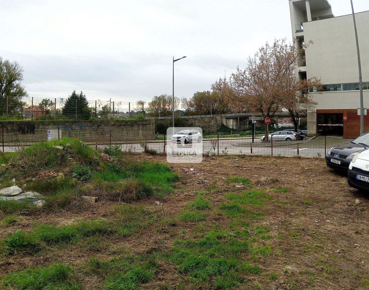 Terrain à Sao Mamede de Infesta, Portugal No. 305640