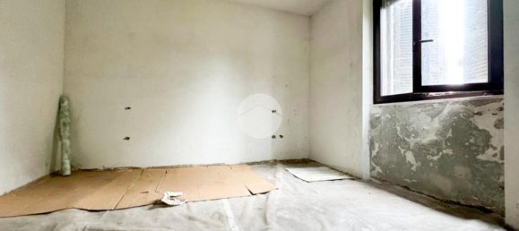 Квартира с 3 комнатами в Монтикьяри, Италия № 311848 13