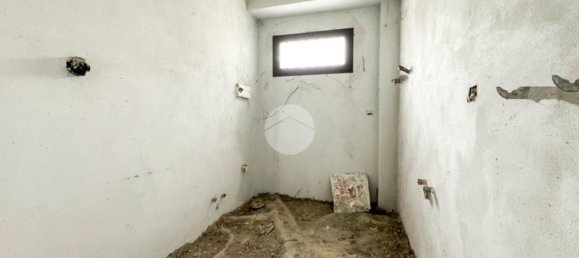 Квартира с 3 комнатами в Монтикьяри, Италия № 311848 6