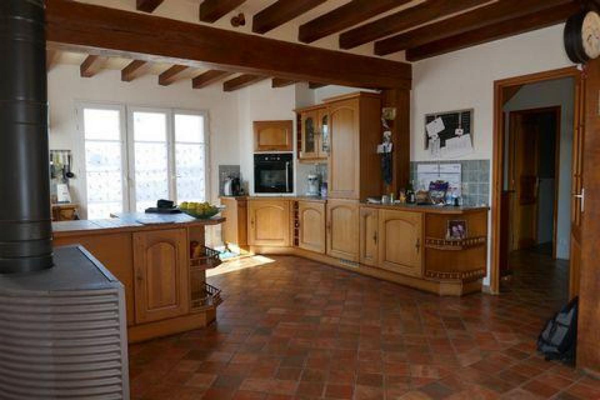 Дом с 7 спальнями в Анже, Франция № 32080