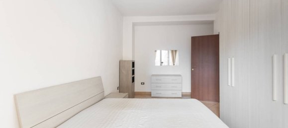 Apartamento de 1 dormitorio en Milan, Italy No. 240029 7