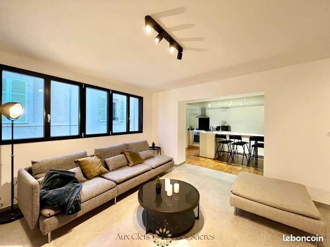 3 غرف نوم منزل في Reims, France رقم 78970