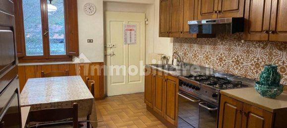 4 bedrooms Villa in Dicomano, Italy No. 66136 7