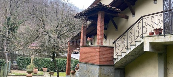 4 bedrooms Villa in Dicomano, Italy No. 66136 24