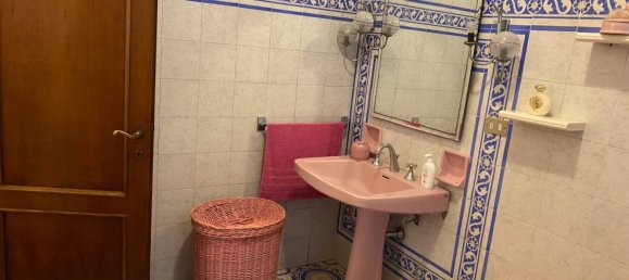 4 bedrooms Villa in Dicomano, Italy No. 66136 17