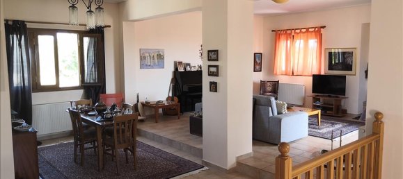 4 bedrooms Commercial property in Loutraki, Greece No. 4791 8