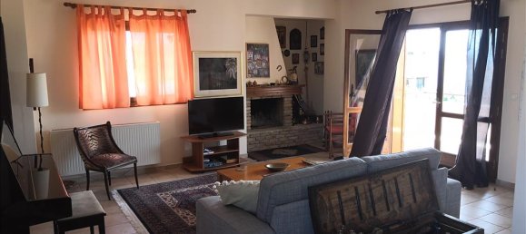 4 bedrooms Commercial property in Loutraki, Greece No. 4791 6