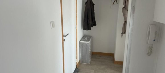 Квартира с 1 спальней в Саргёмин, Франция № 253743 3