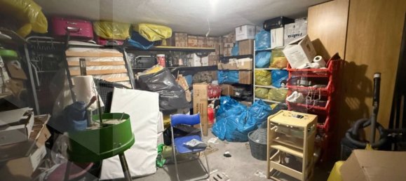 5 rooms Apartment in Spilamberto, Italy No. 23419 22