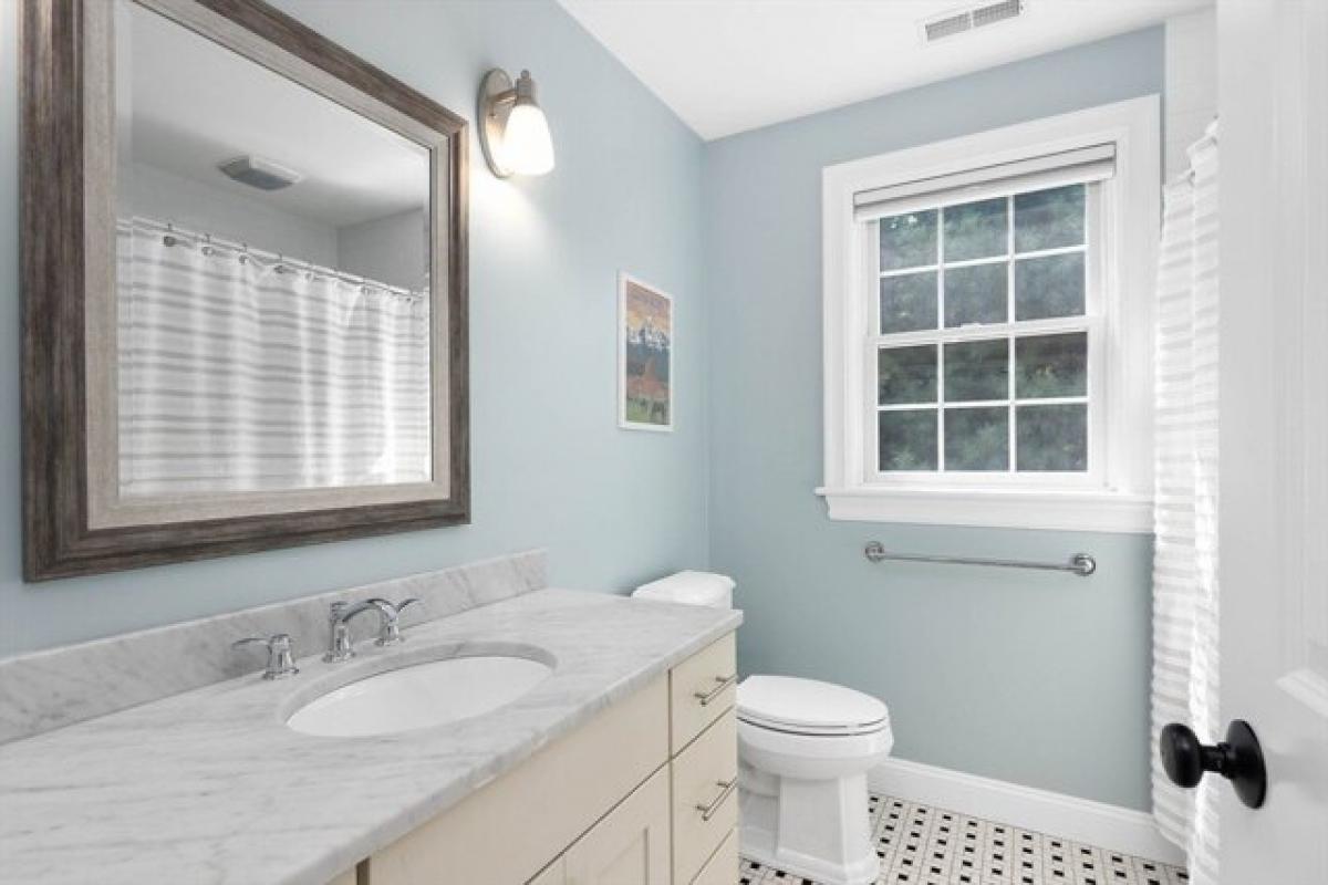 4 bedrooms House in Hingham, USA No. 401357