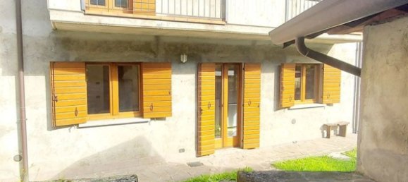 Дуплекс с 3 комнатами в Брено, Италия № 258775 2