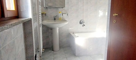 Дуплекс с 3 комнатами в Брено, Италия № 258775 4