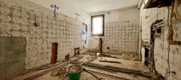 3 bedrooms Villa in Villachiara, Italy No. 353063 8