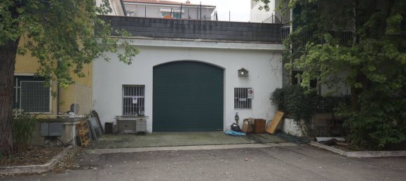 155m² Warehouse in Verona, Italy No. 292952 12