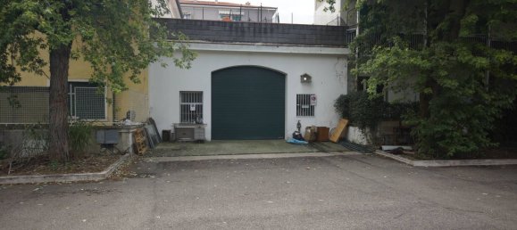 155m² Warehouse in Verona, Italy No. 292952 9