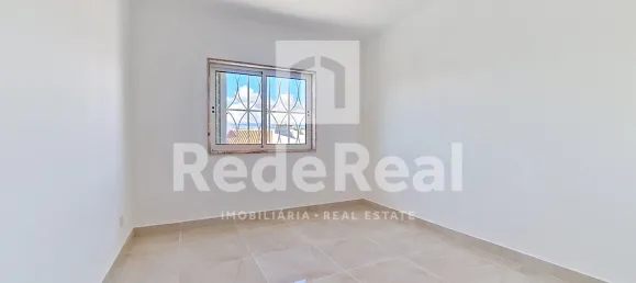 Casa T5 em Ferreiras, Portugal N.º 99709 41