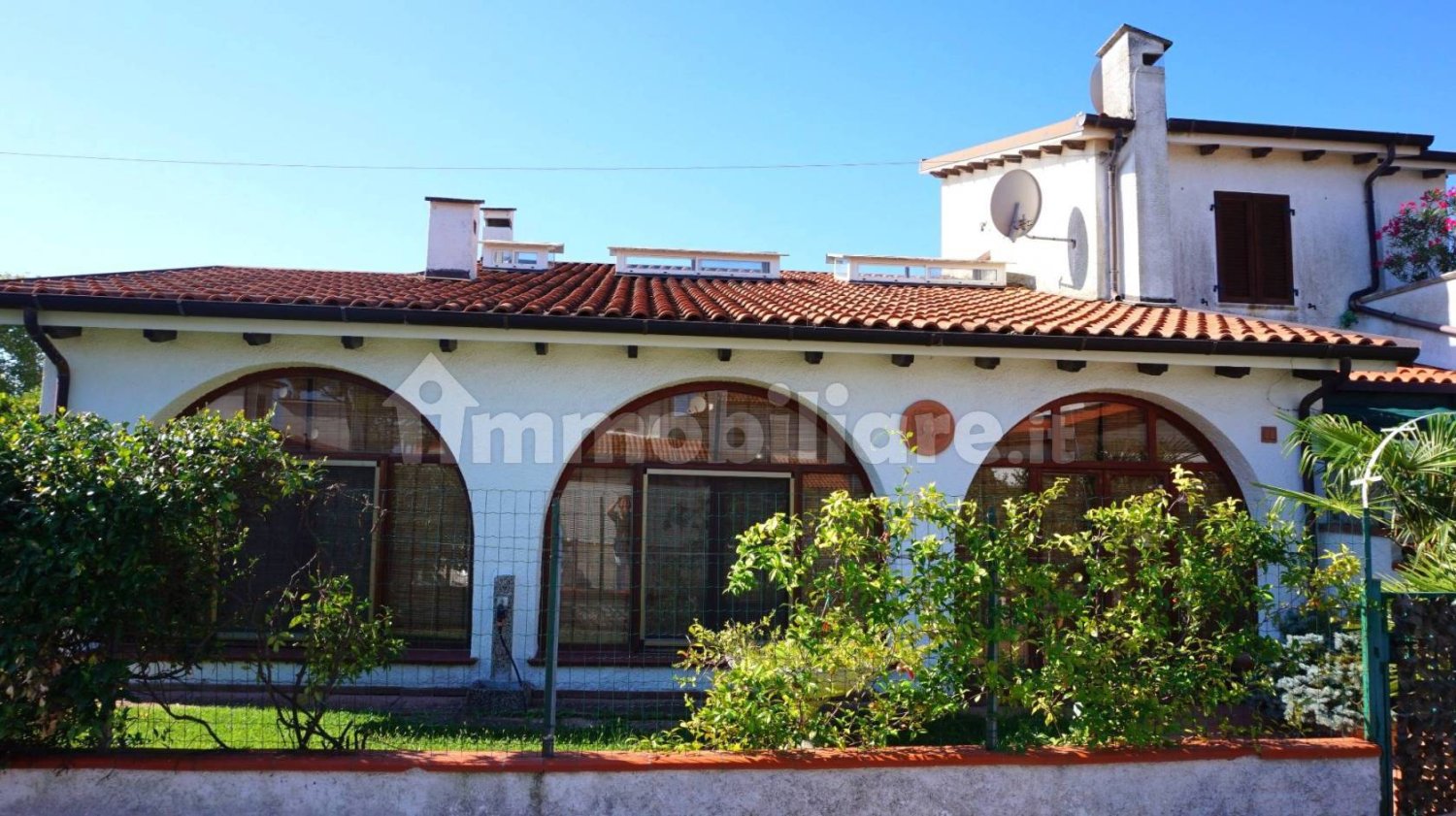 2 Schlafzimmer Haus in Comacchio, Italy, Nr. 355120